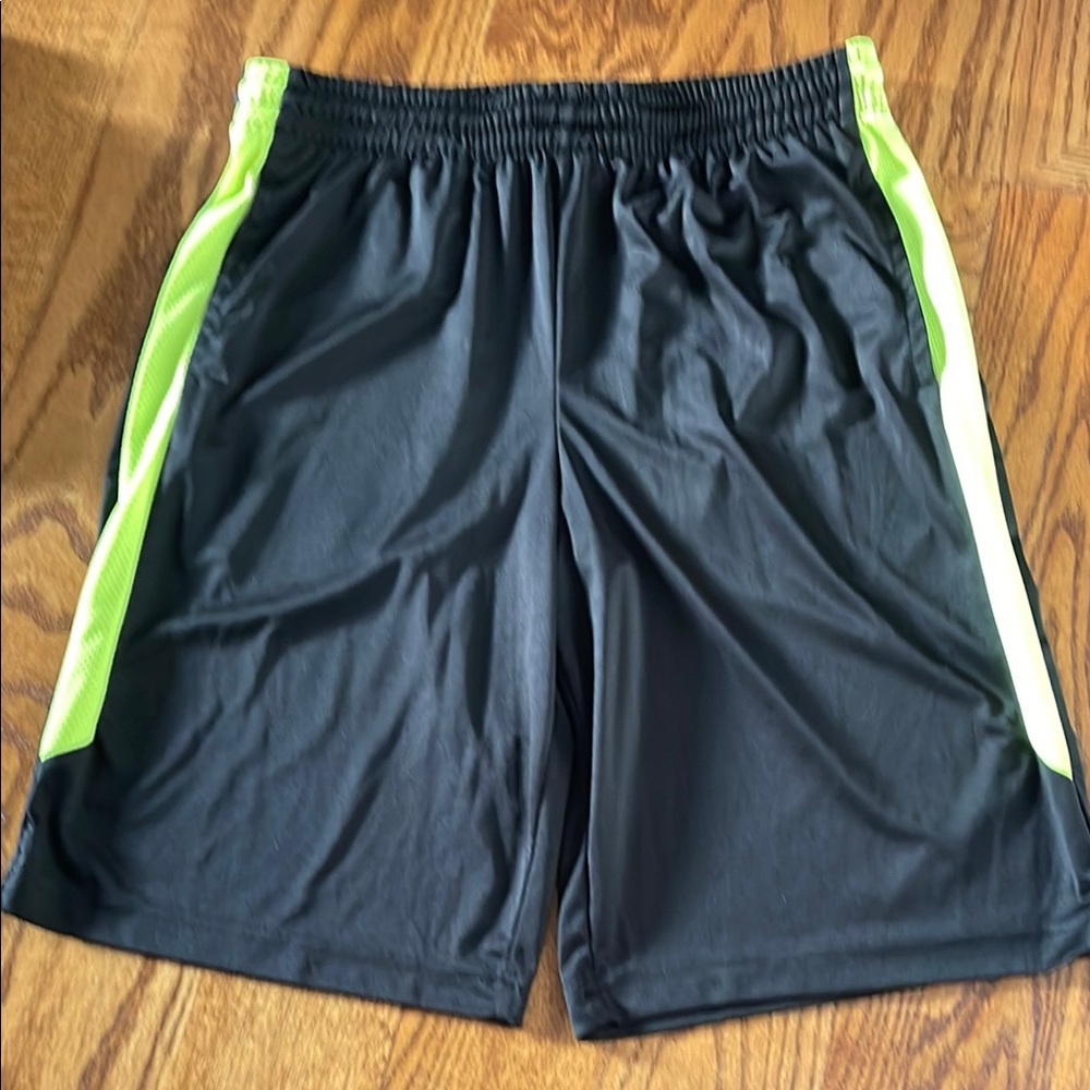Tek Gear Black and Green Athletic Shorts with Elastic Waistband